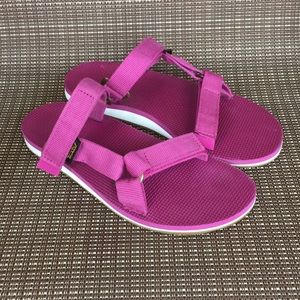 New Magenta Teva Sliders